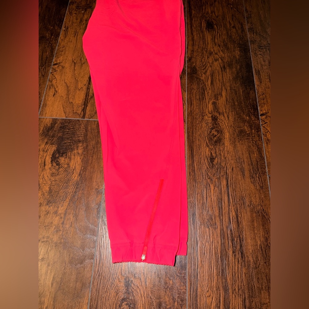 NWT Lululemon Adapted State Jogger - Picture 4 of 6